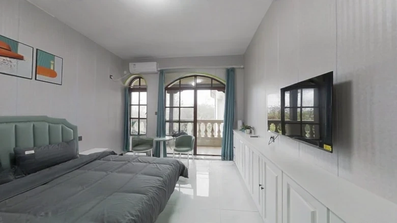 Golden Beach - View 6