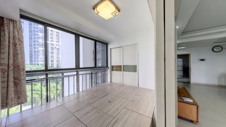 Zhoda Eastern Bahamas - View 2