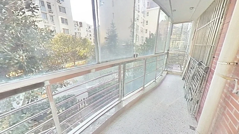 Biography Literature Apartment - View 11