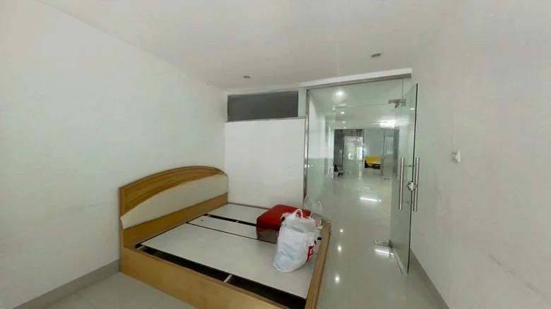 New Port Square - View 5