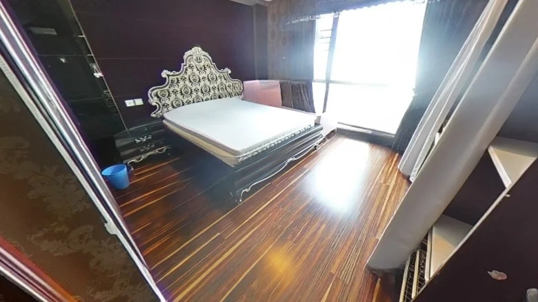 Purple Sandalwood - View 2