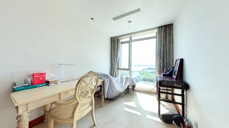 Zhongyin Crown International - View 5