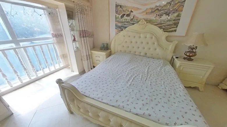 Rui Na Purple Domain - View 4