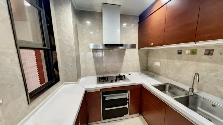 Lianfa Seaside Famous Residence - View 6