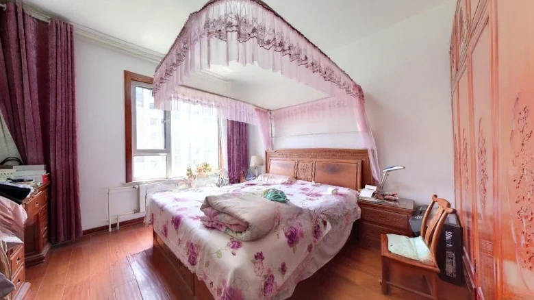 Mountain Water Flower Mansion - View 3