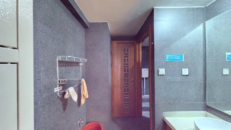 Sapphire Tower - View 7