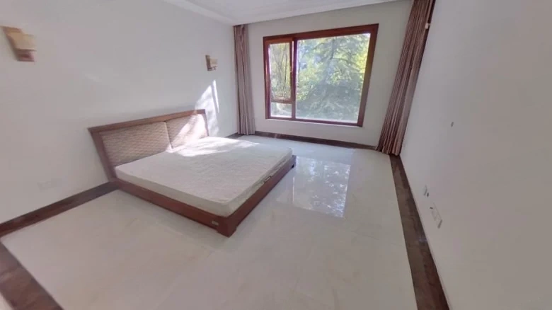 Xishan No.1 Courtyard South District - View 2