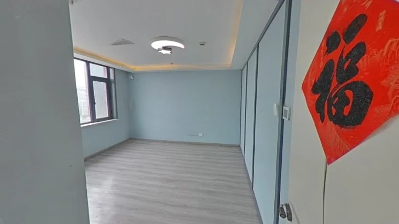 HighTech Wanda Plaza - View 5