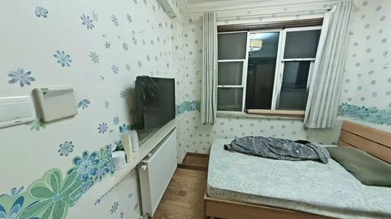 Elegant Garden Residence - View 3