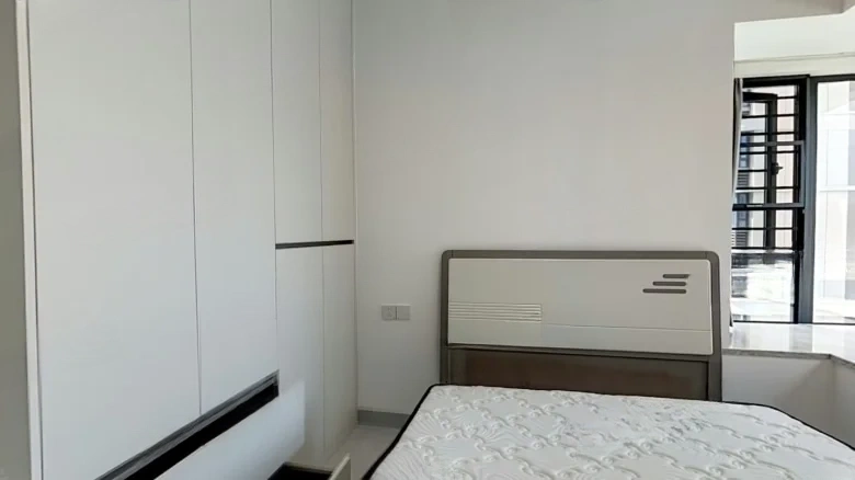 One Mile by the Lake - View 2