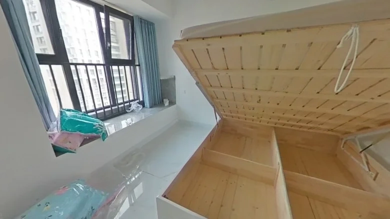 Dàyún Gǔ Láoshān Jīnmào Fú Xī Qū - View 3