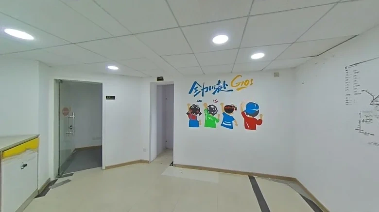 High Tech Tower - View 8