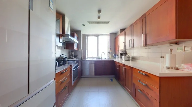 Zhongyin Crown International - View 9