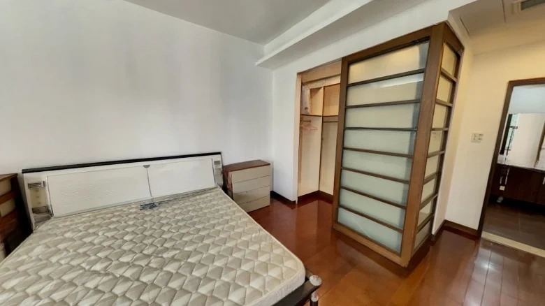 West District of Brocade Garden - View 4