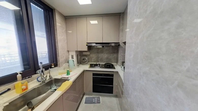 Jinghai Mansion - View 6