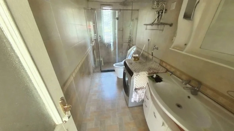 Spring Home Yearly Splendor - View 7