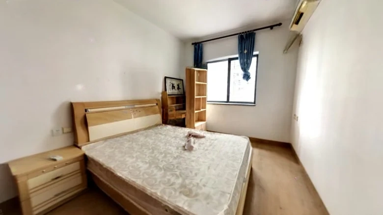 Nanhu Zhongxiang Tower - View 5