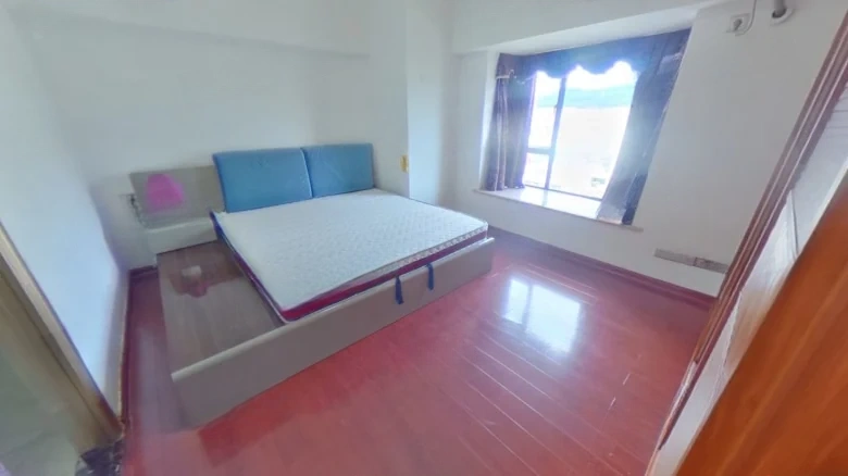 Milan Spring - View 2