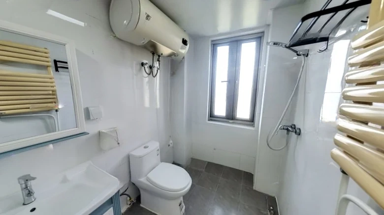 Beautiful Harbour Beauty Mansion - View 5