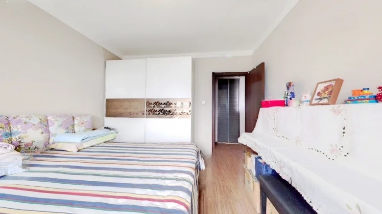 Wanke Purple Garden - View 4