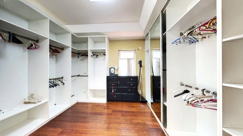 Famous Capital Garden - View 23