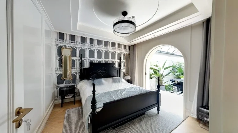 Ruiyue Mansion - View 2