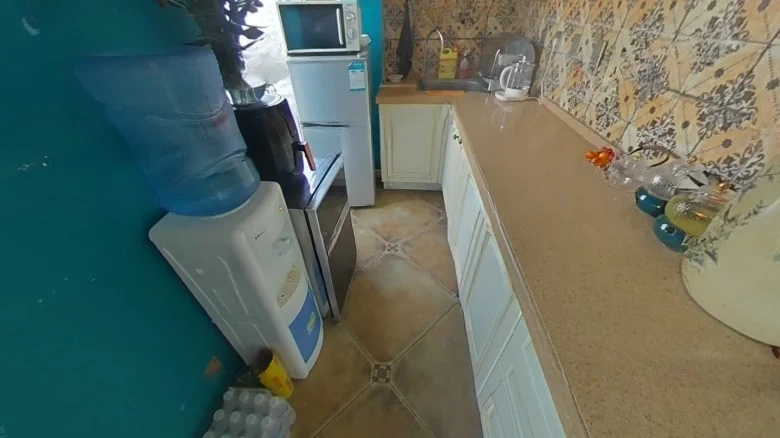 Official Carp Apartments - View 4