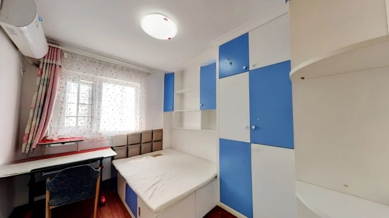 Hongshan New Village - View 2