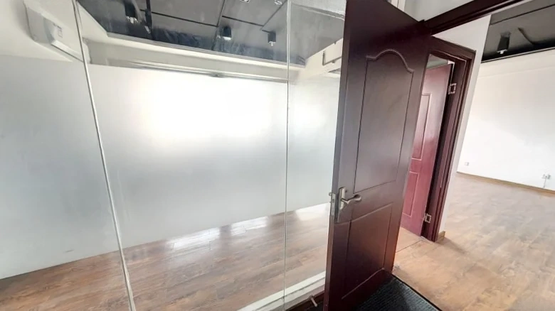 Eminent Scholar Masterpiece - View 4