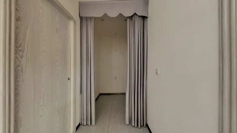 Golden Plaza - View 5