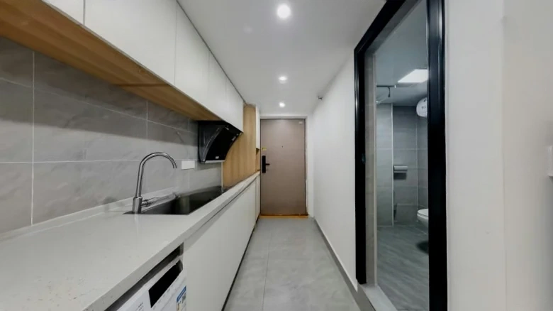 Poly Central Plaza - View 8