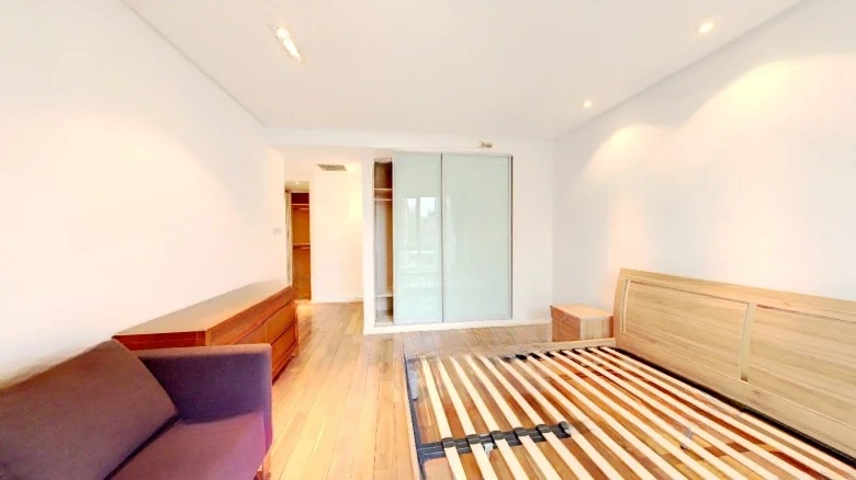 Zhuo Jin Wan Dai - View 4