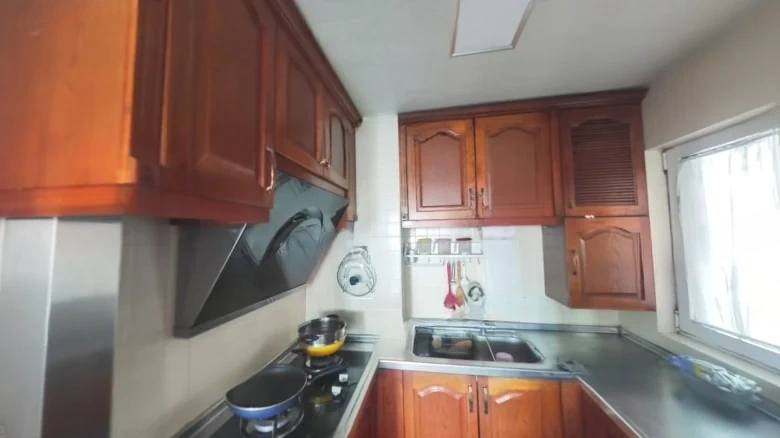 Urban Elegance - View 8