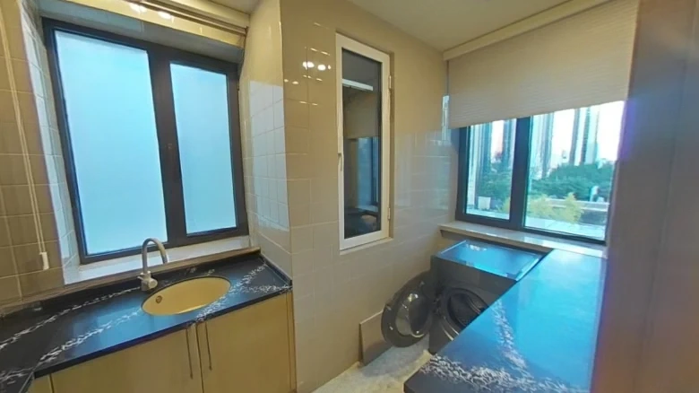 Imperial Eastern Port - View 14