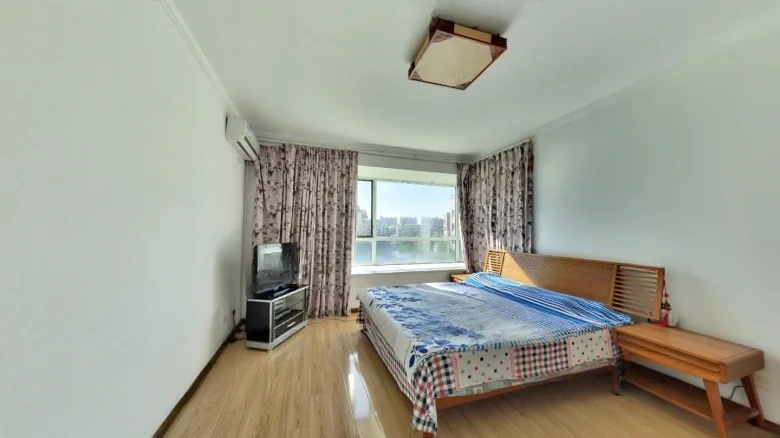 Gaoxin Yizhong Mingcheng - View 1