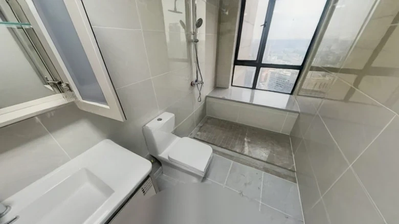 Poly International Plaza - View 10