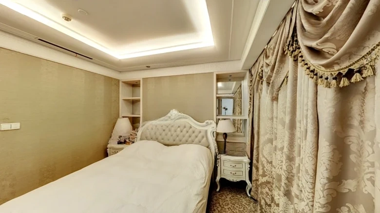 Jinshi International Grand Hotel - View 2