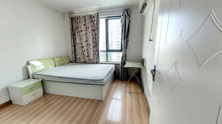 Fifth Element - View 4