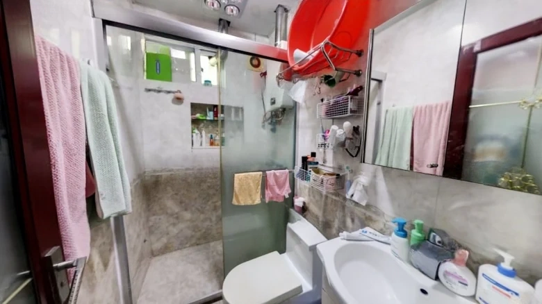 Lychee Kang Tower - View 6