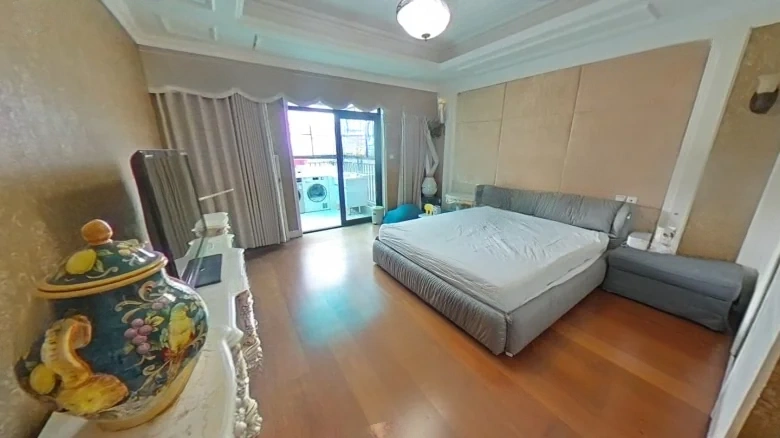 Purple Sandalwood - View 5