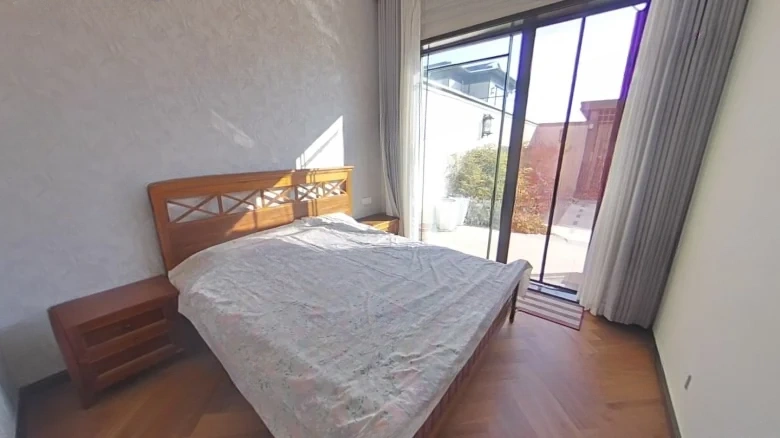 Imperial Lake Retreat - View 6