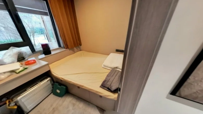 Golden Land · Yuefeng - View 2