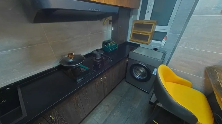 Qingdao Railway Apartment - View 4