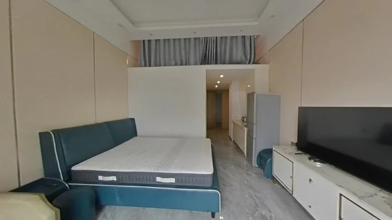 Oceanside Grandeur Plaza - View 2