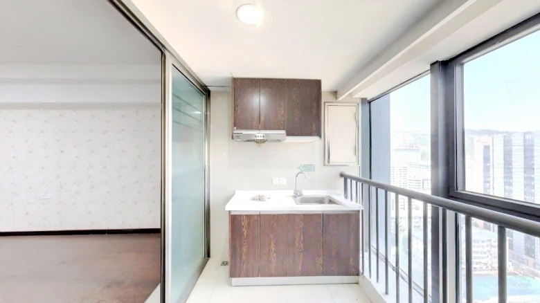 Lanzhou Center Office Tower - View 3