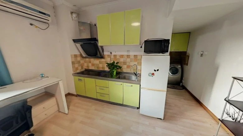 Waterfront Luxury City - View 4