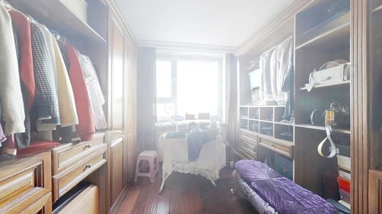 Nanhu One号 In many contexts, especially for places or events, it's common to keep - View 4