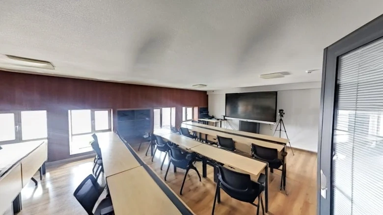 Famous City Plaza - View 6