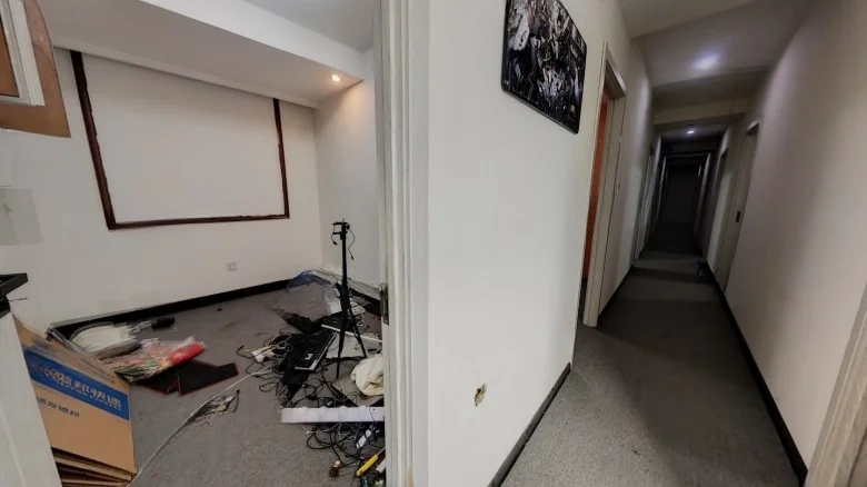 Dongda Shengshi Huating - View 4