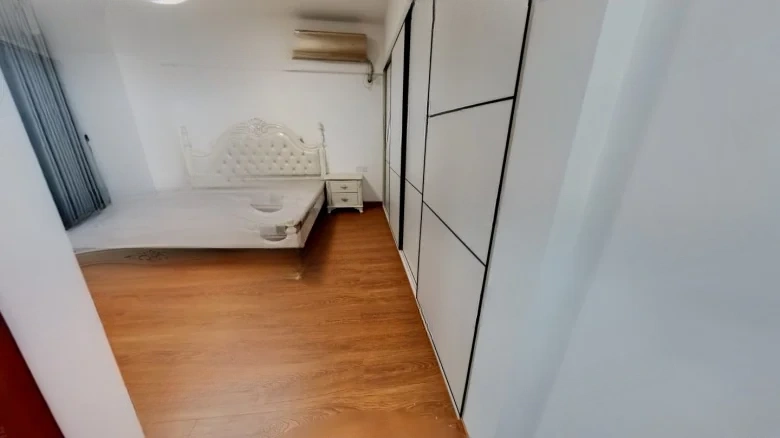 Yucheng Tower - View 2